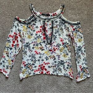BKE Boutique LS Top Women’s Floral Cold Shoulder 90's Y2K Whimsical Small